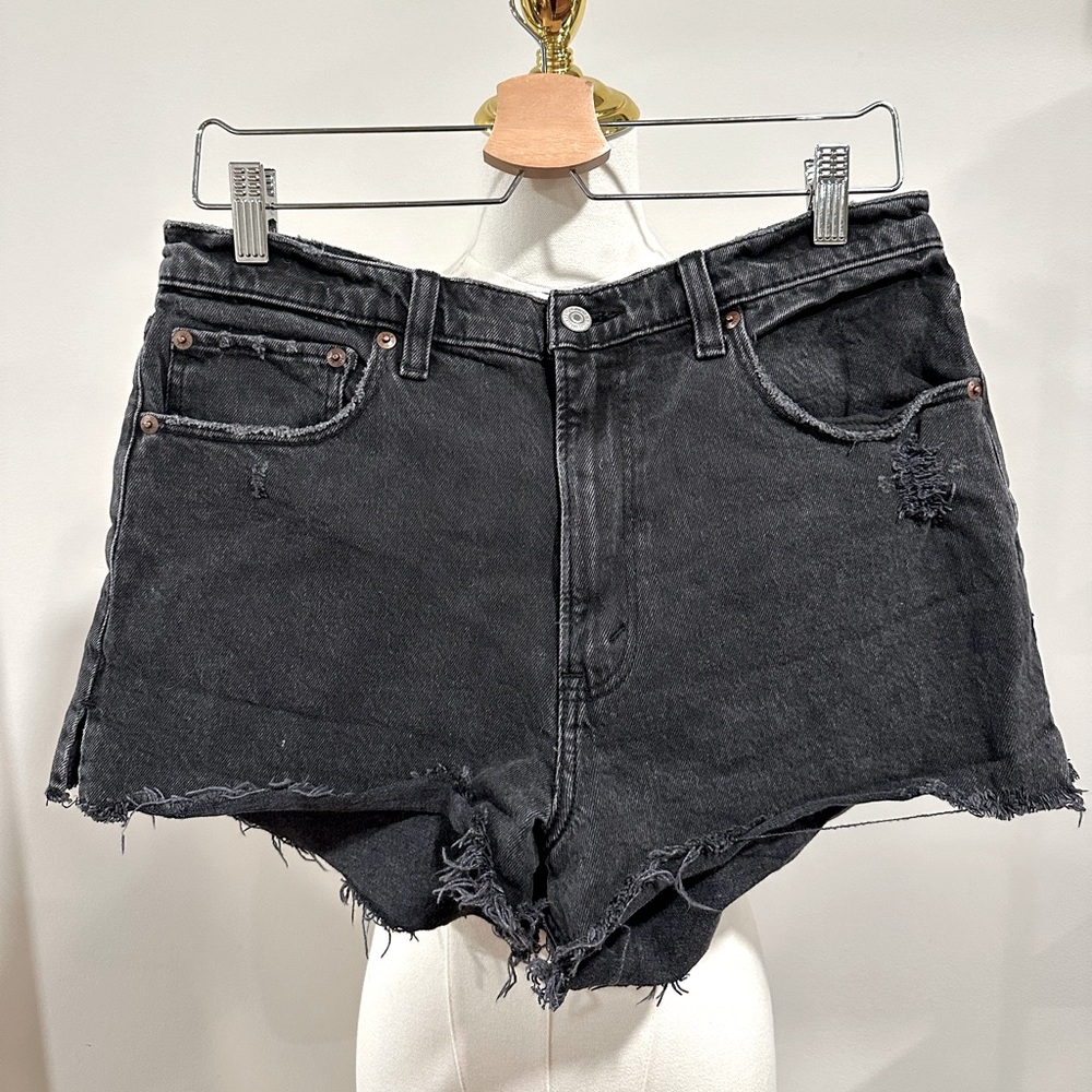 New Abercrombie Curve Love Black Denim Mom High Rise Short Cutoffs - 10/30